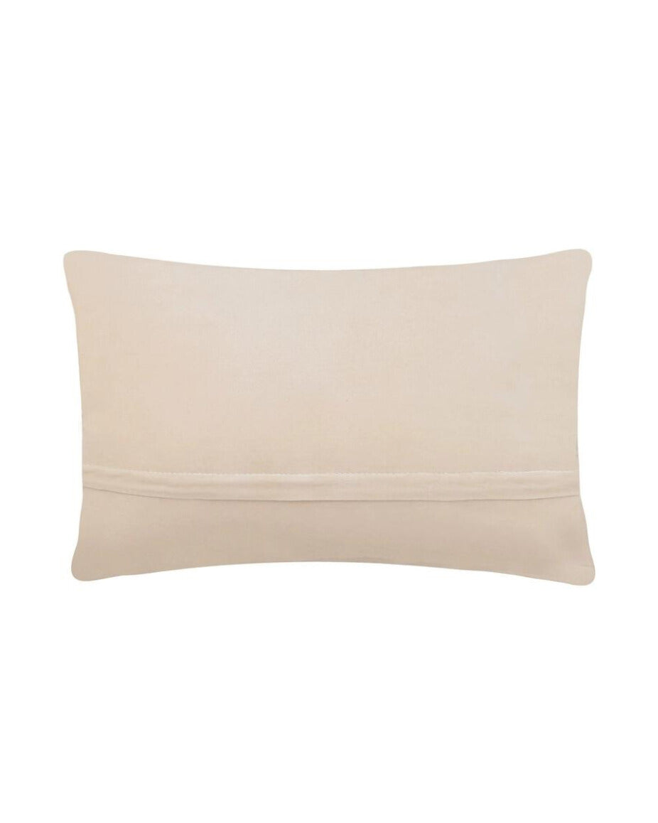 Daisies & Bees Wool Hooked Pillow (12" x 8")