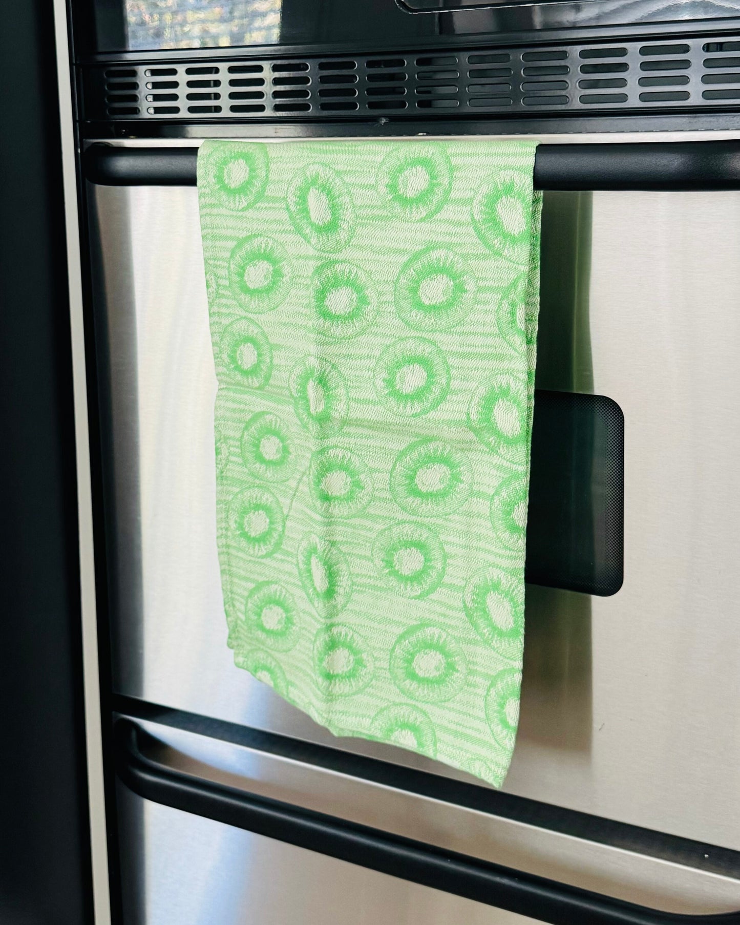 Alessia Kiwis Kitchen Towel
