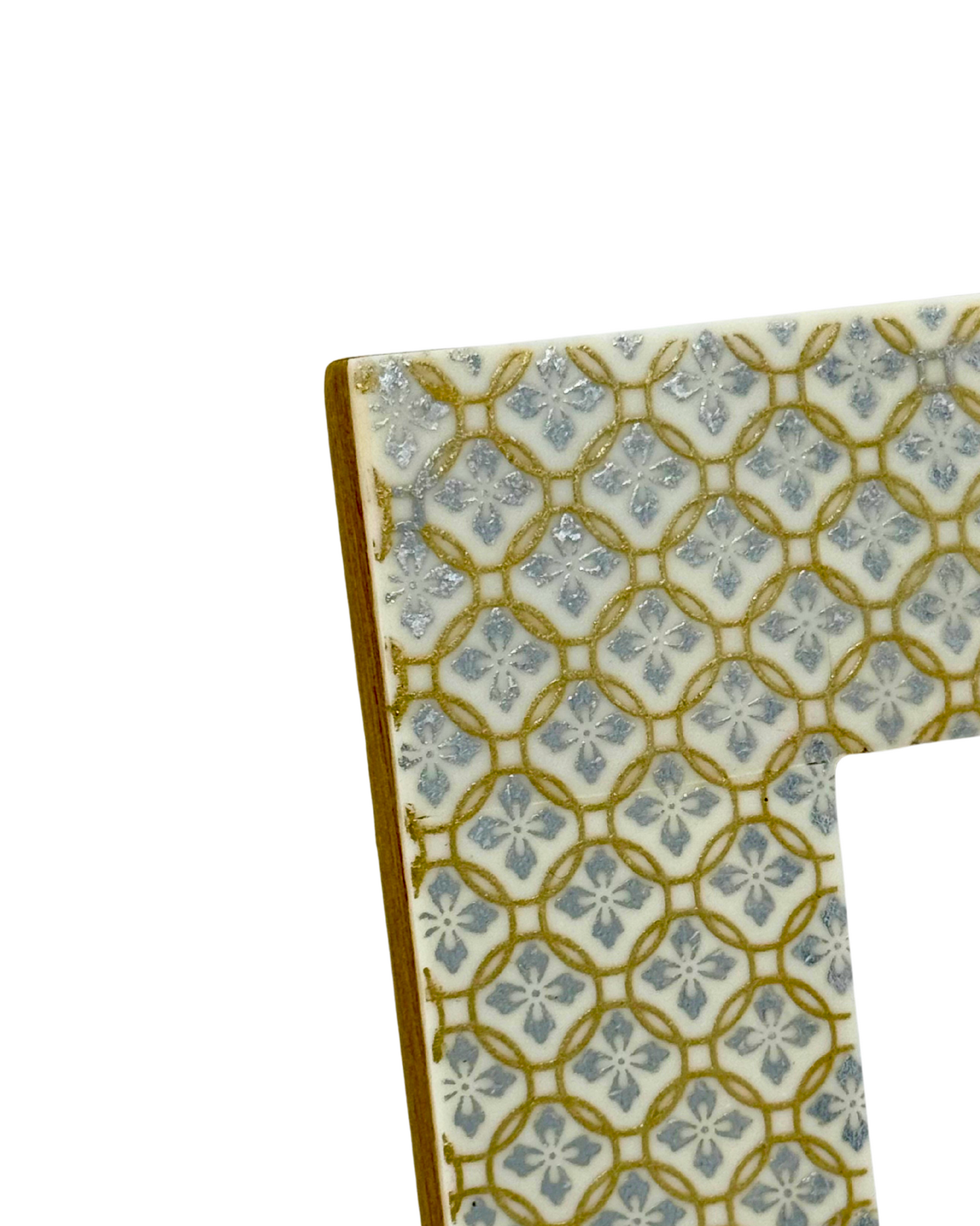 Kaveri Tabletop Picture Frame (4x4)