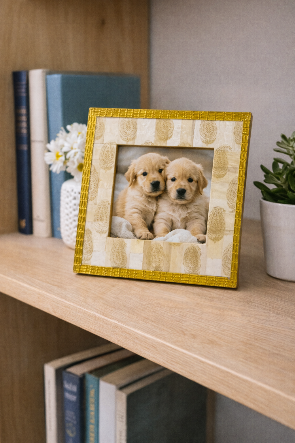 Ritika Tabletop Picture Frame (4x4)