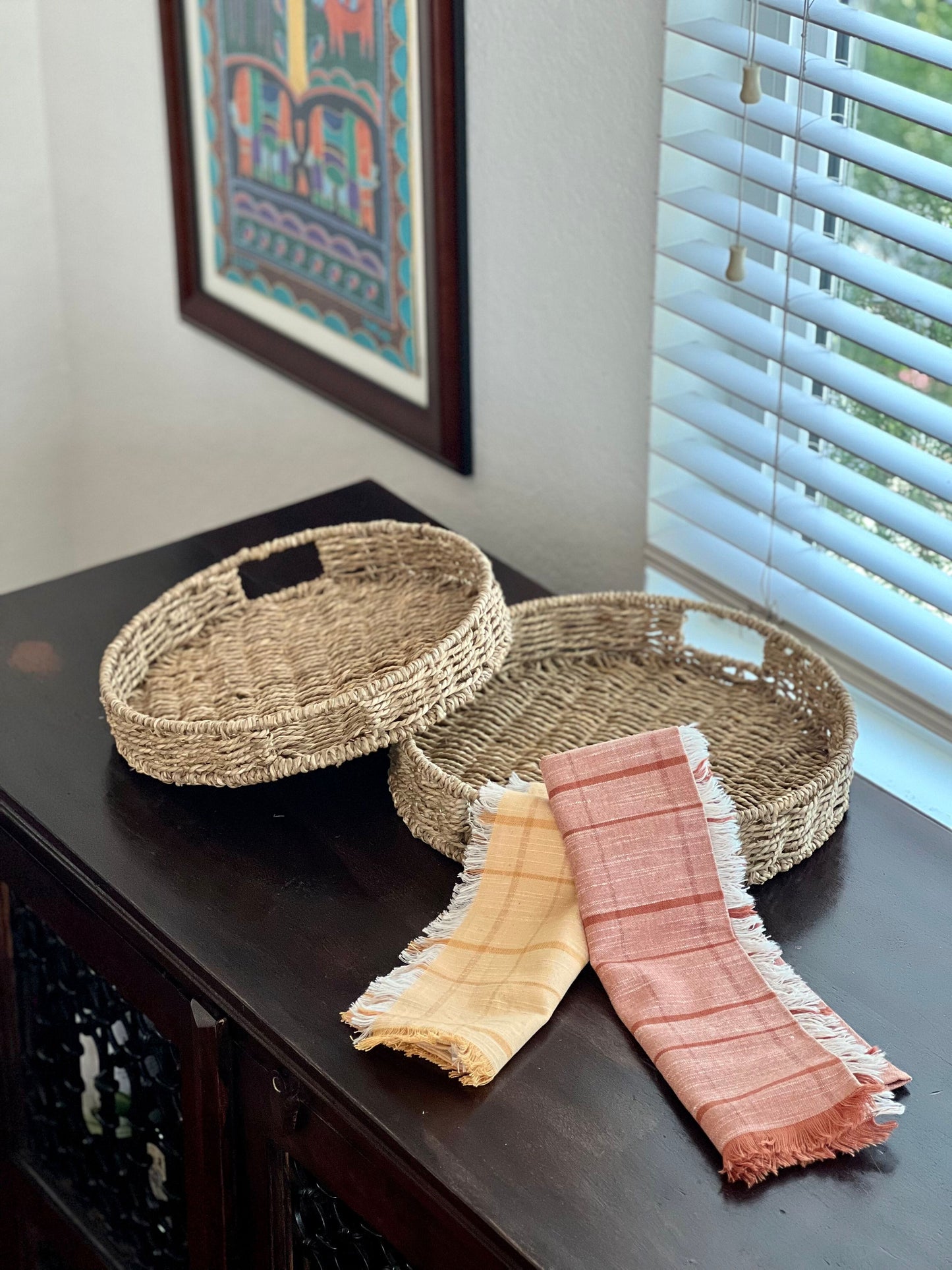 Handwoven Seagrass Serving Basket Tray (Set of 2)